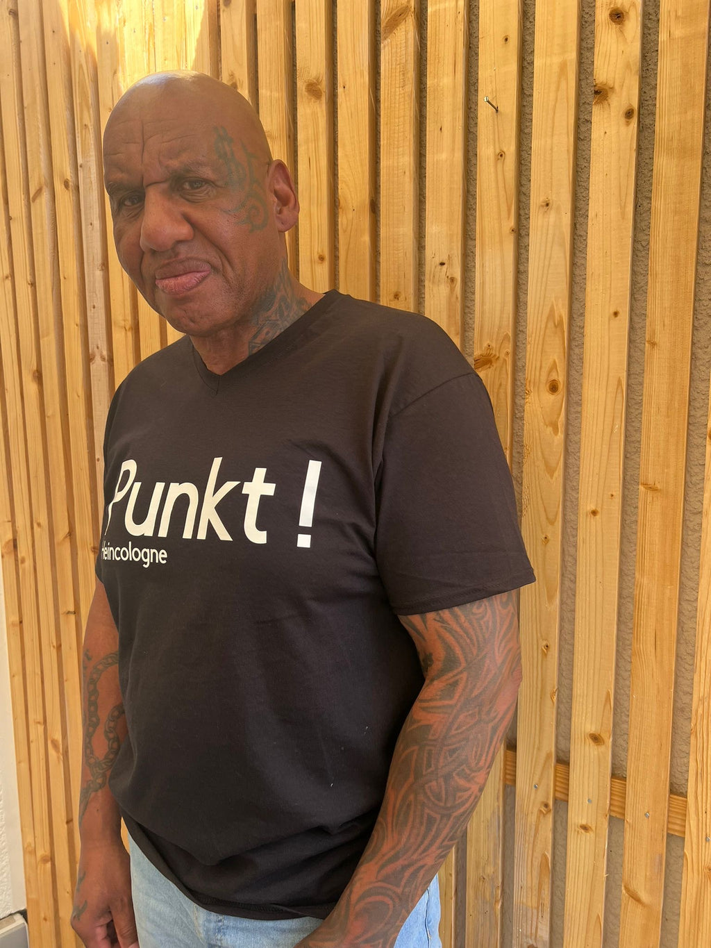 Punkt ! Herren Tshirt - V Ausschnitt